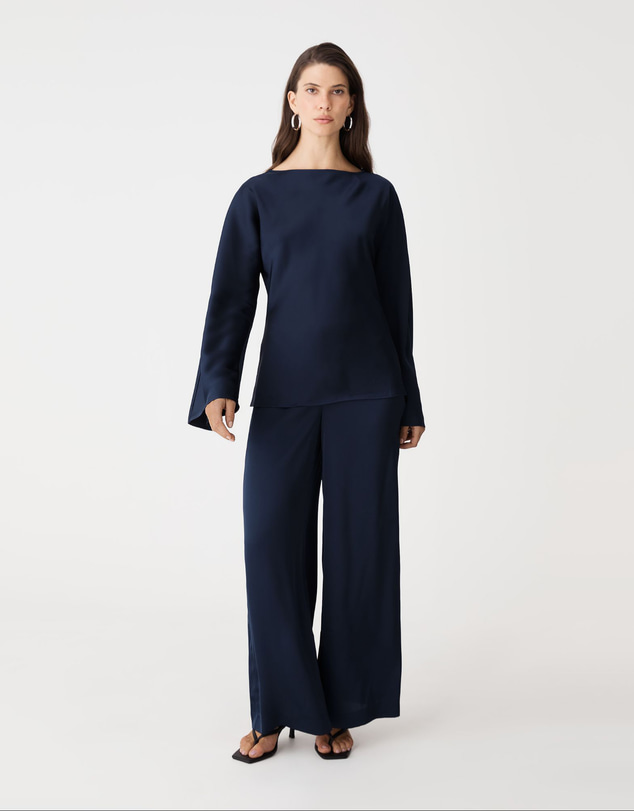 Forcast - Asma Satin Bias Top