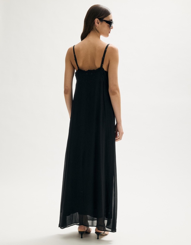 Minima Esenciales - Embroidered Beaded Maxi Dress
