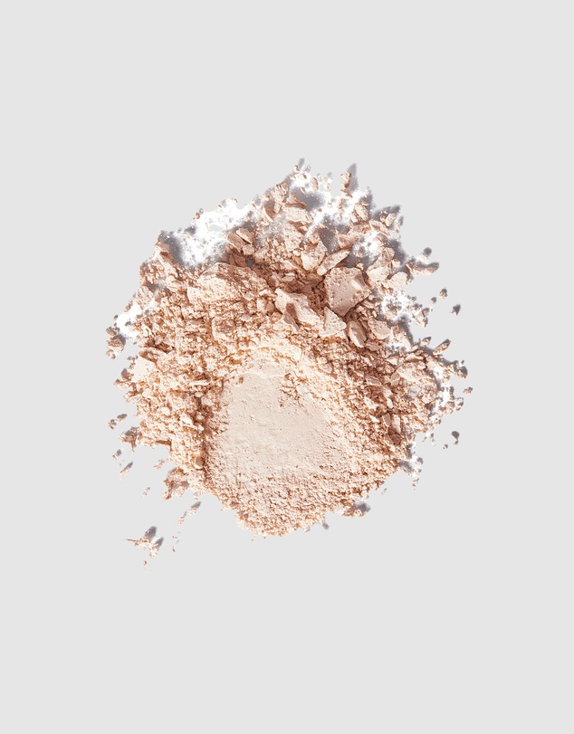 Napoleon Perdis - Camera Finish Powder Foundation Ivory Idol Look N1
