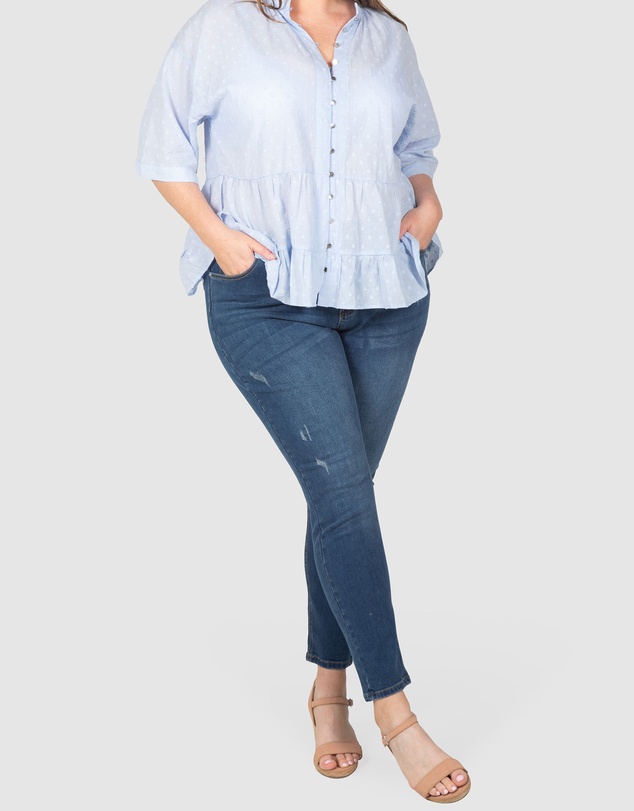 Love Your Wardrobe - Layla Distressed Stretch Jeans