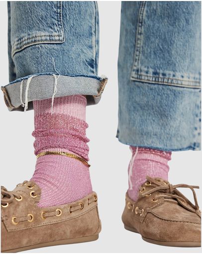 Medium Pink