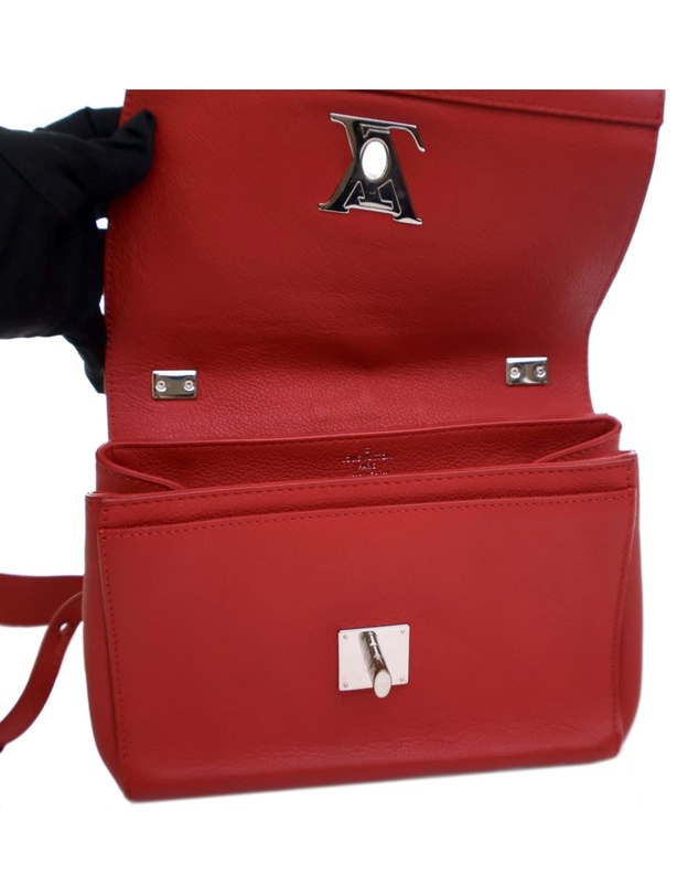 Pre-Loved by Azura Reborn - Pre-Loved Leather Lockme II BB