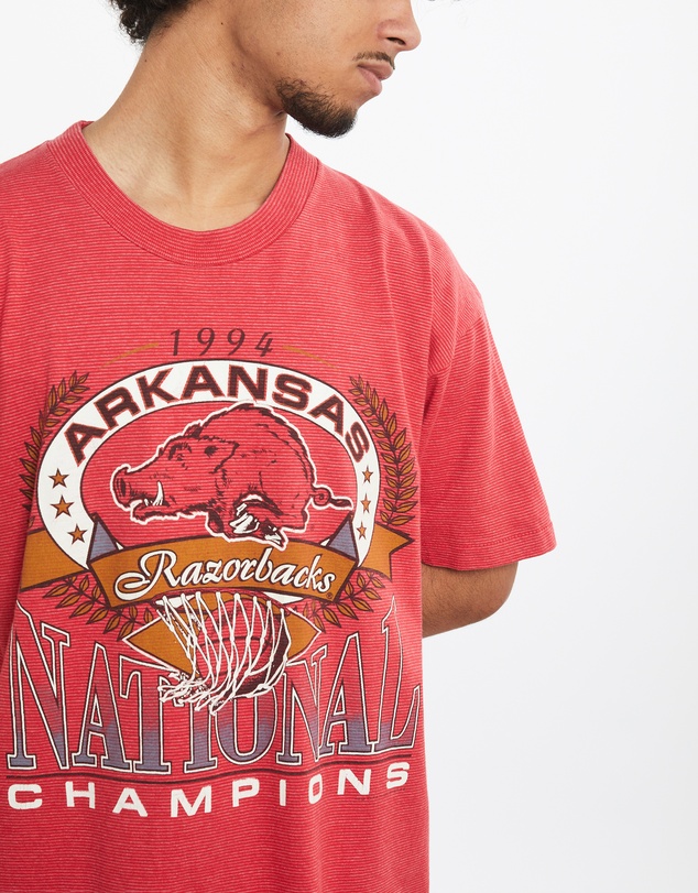 Vintage by The Real Deal - Pre Loved - 1994 NCAA Arkansas Razorbacks Tee