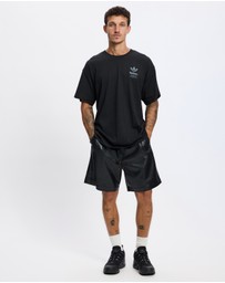 adidas Originals - F1 Related T-Shirt