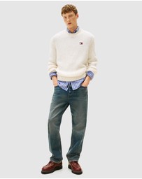 Tommy Jeans - Regular Cosy Texture Badge Sweater