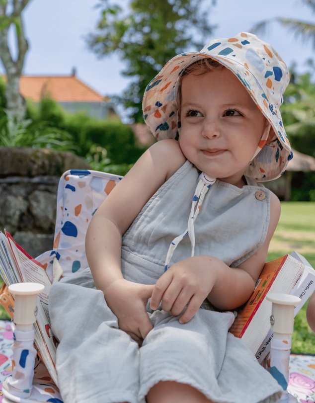 IZIMINI - Charlie Baby Chair V2 & Hat