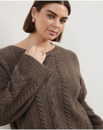 Atmos&Here Curvy - Drew Oversized Textured Cable Knit Jumper