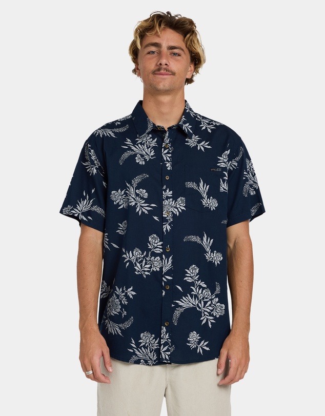 Billabong - Mens Sundays Short Sleeve Shirt
