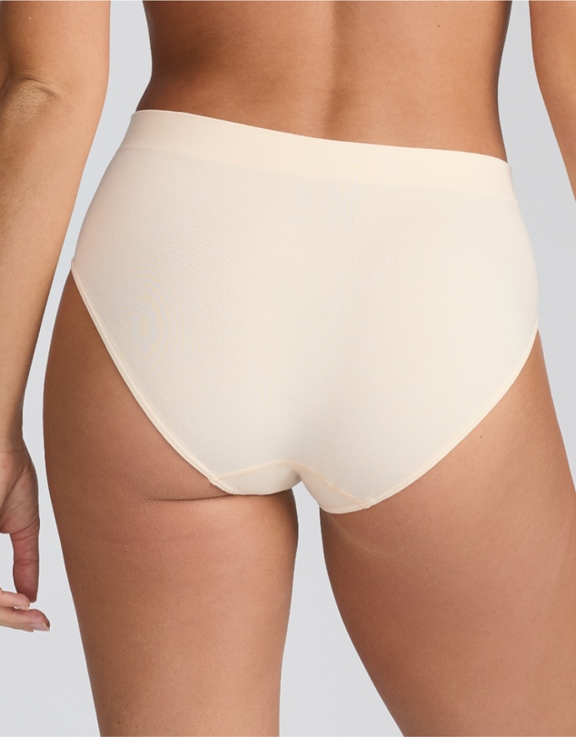 STEP ONE - Women's SmoothFit Full Brief - Chic Champagne