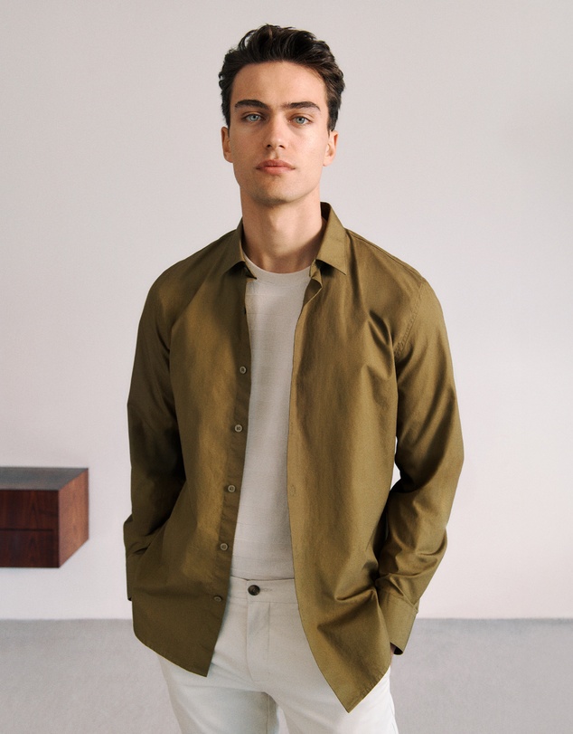 Trenery - Tailored Fit Cotton Poplin Shirt in Dark Khaki