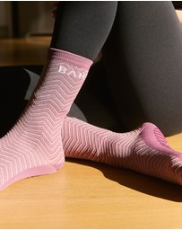 BAHE - Studio Grippy Crew Socks 2 Pack