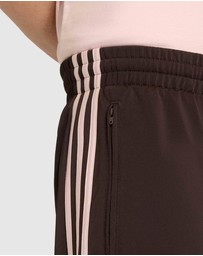 adidas Originals - Firebird Shorts