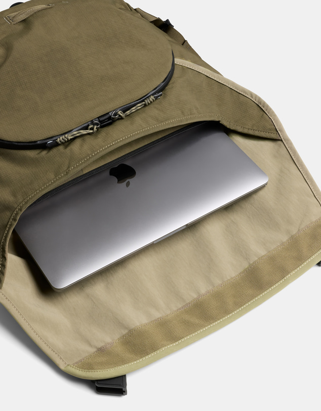 Bellroy - Venture Messenger 14
