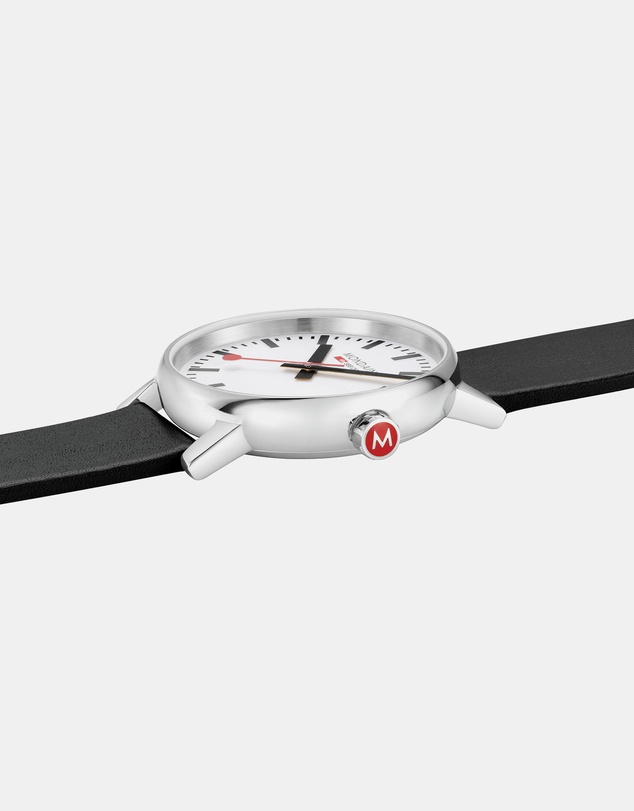 Mondaine - Official Swiss Railways evo2 Watch