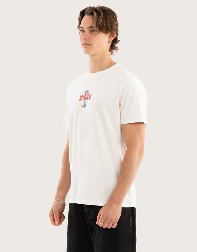 Kiss Chacey - Hexborn Standard Tee