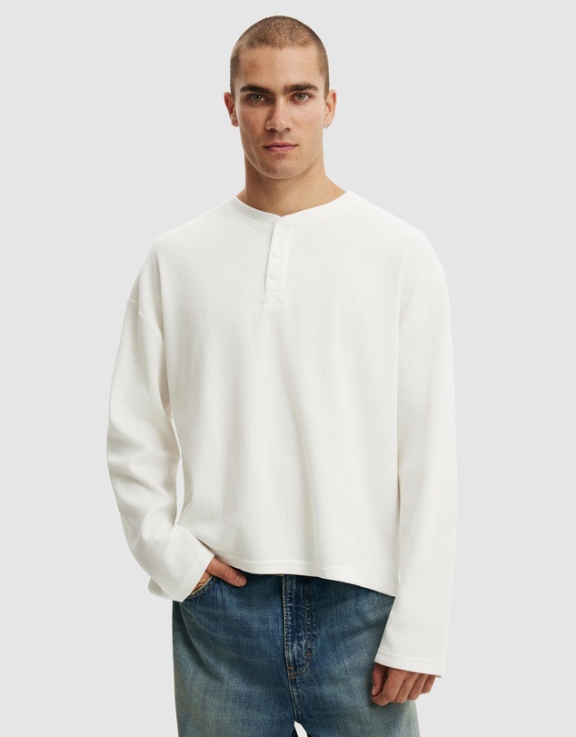 Cotton On - Relaxed Fit Textured Henley Long Sleeve