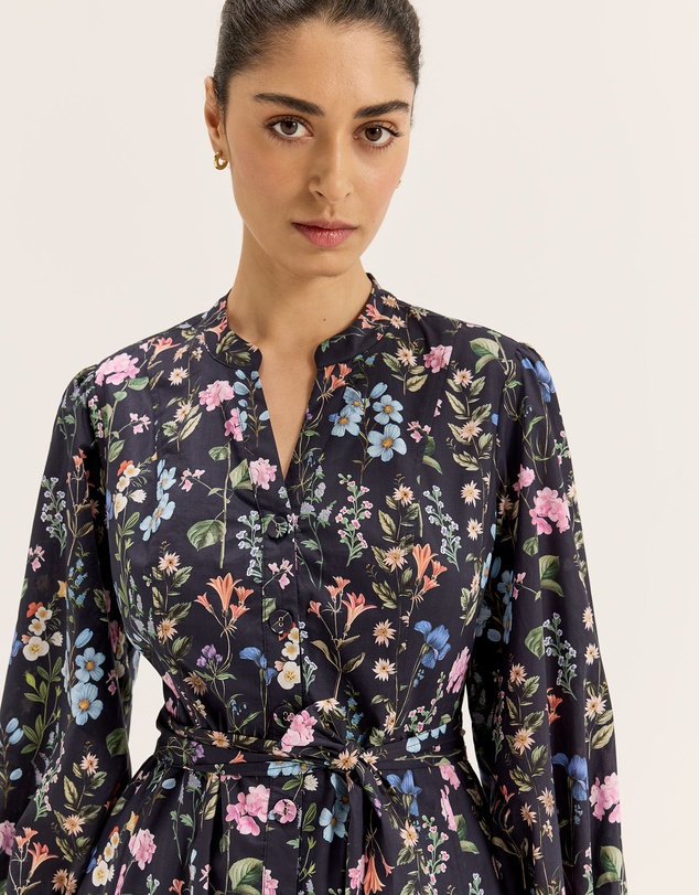 Review - Scotts Rose Shirtdress