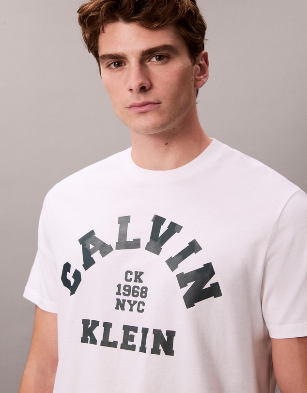 Calvin Klein Jeans - Varsity Logo Graphic Relaxed T-Shirt
