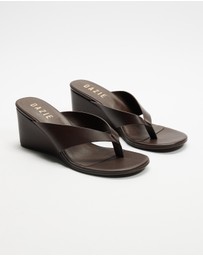 Dazie - Erin Thong Wedge Heels