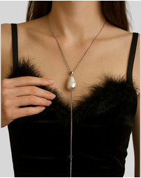 KAJA Clothing - Pearl Pendant Necklace