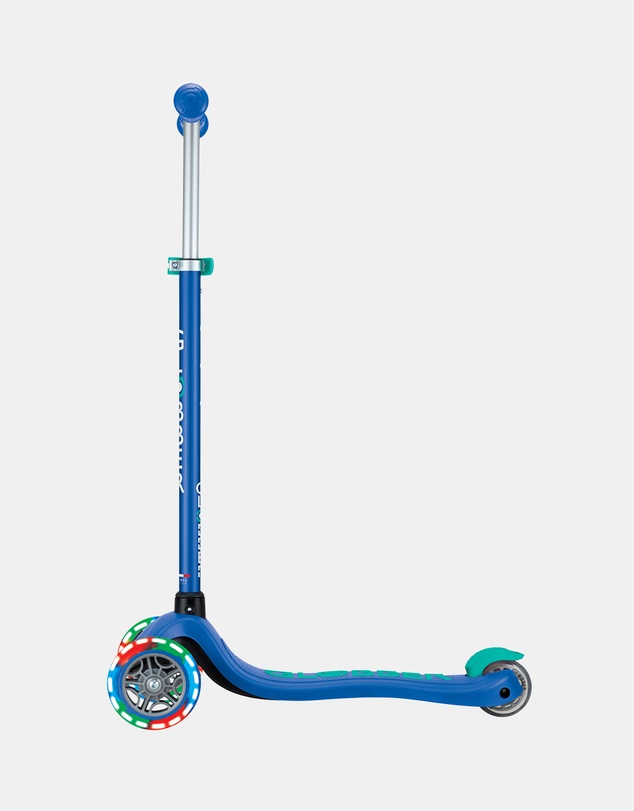 Globber - PRIMO PLUS with Lights Scooter