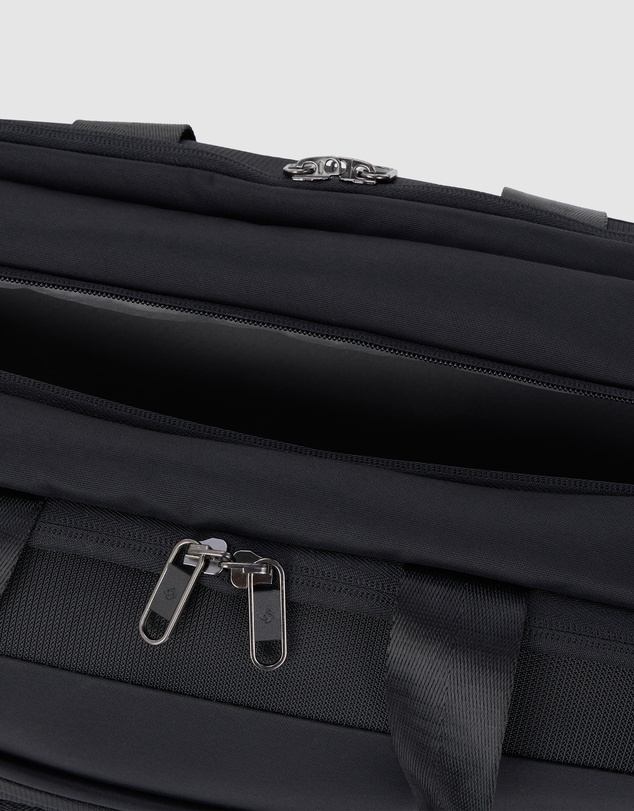 Samsonite - 73H Carry On Bag