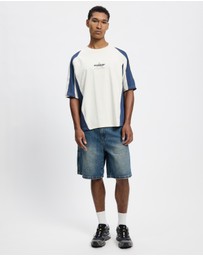 Worship - Laps Panel Oversize Raglan Tee