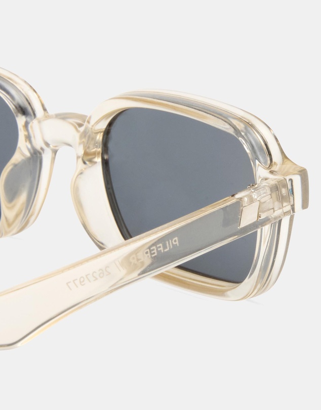 Le Specs - Pilferer