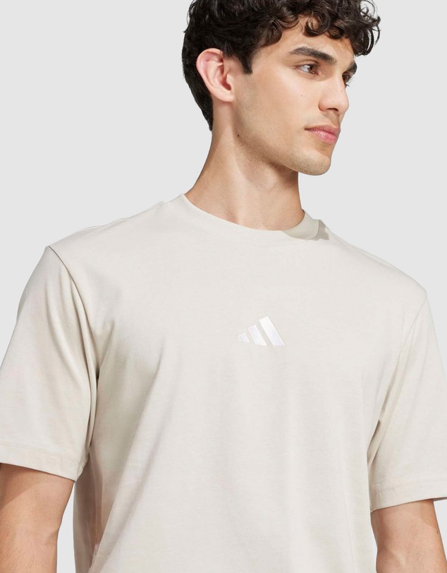 adidas Sportswear - Essentials Small Logo Single Jersey Tee