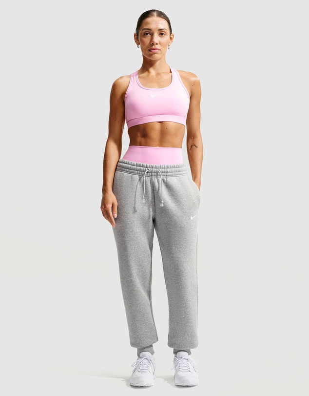 Nike - Swoosh Medium-Support Padded Sports Bra