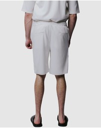 Justin Cassin - Abade Pleated Shorts