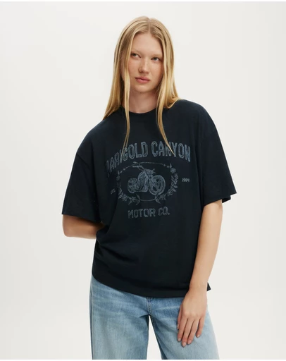 Cotton On - The Boxy Graphic Tee