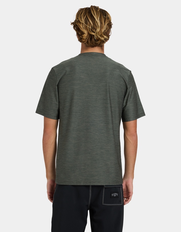 Billabong - Mens Shoreline Loose Fit Short Sleeve Rashguard