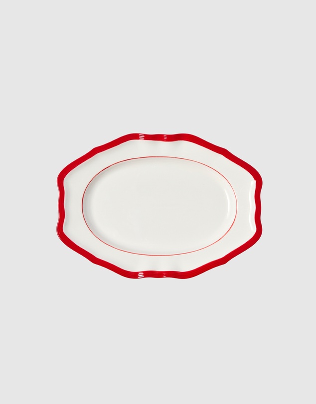 In The Roundhouse - Red Soft Scallop Dining Set