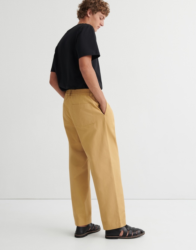 Kowtow - Theo Pant