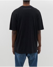 Bassike - slouch fit dot t.shirt
