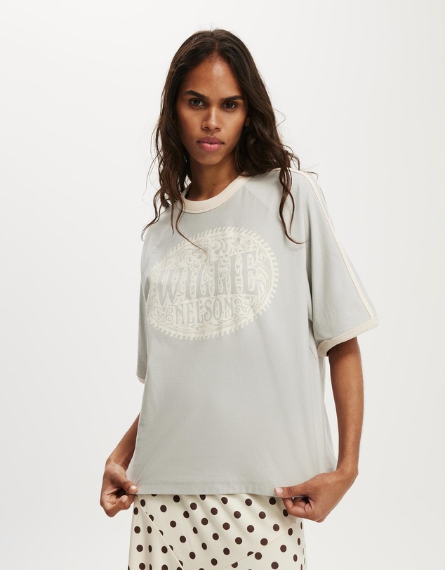 Cotton On - Lcn Oversized Crew Neck Raglan Jersey