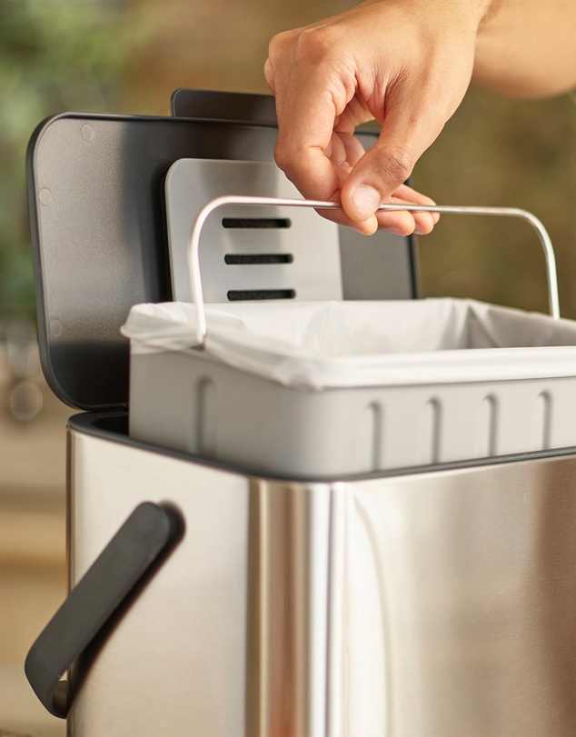 Joseph Joseph - Collect™ 4L Food Waste Caddy with Removable Bucket (Stainless Steel)