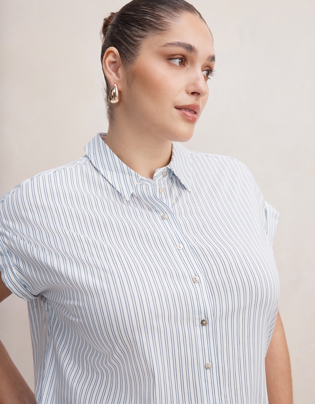 Forever New - Tia Curve Collar Button Shirt