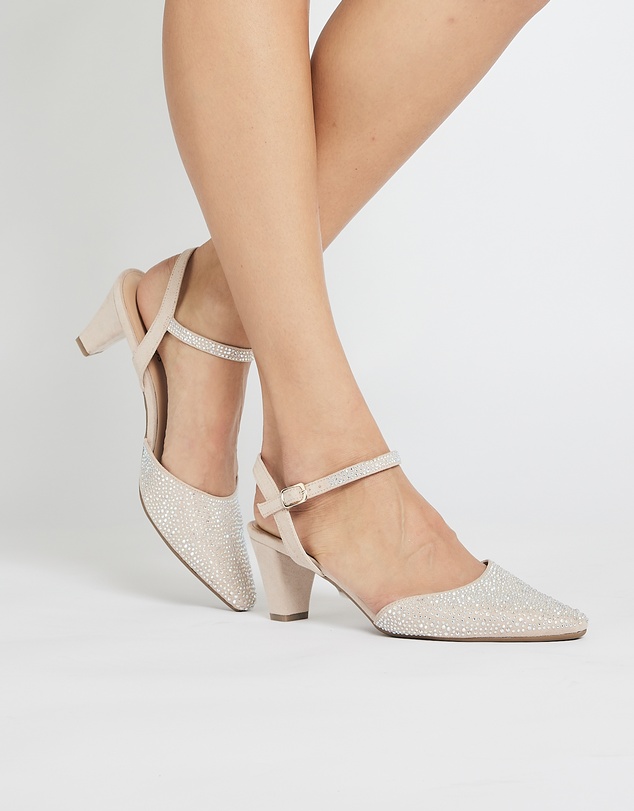 Easy Steps - Adelle