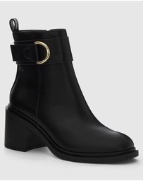 SPURR - Hart - ONLINE EXCLUSIVE