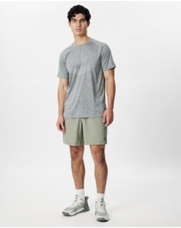 Nike - Stride DriFIT ADV ShortSleeve Running Top