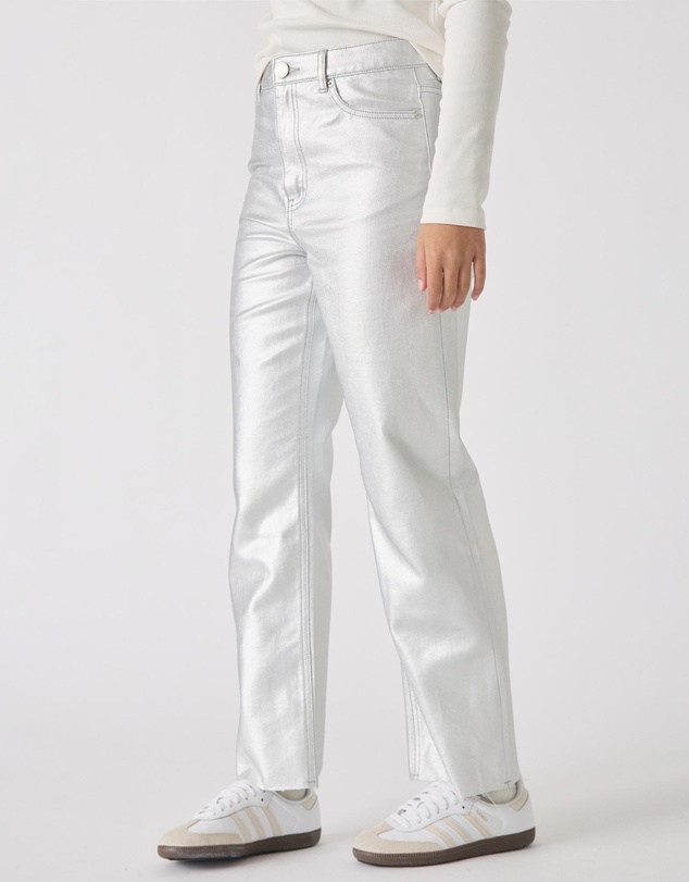 Decjuba Kids - Erica Straight Leg Jeans - Teens