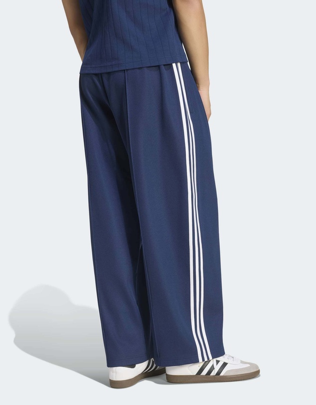 adidas Originals - OVERSIZED TRACK PANTS Mens