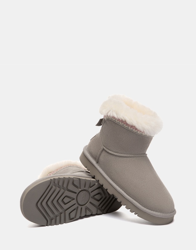 EVERAU - Australian Shepherd Ugg Classic Liora Cow Suede Upper UGG Boots