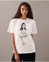 Calvin Klein - Kate Moss Graphic T-Shirt