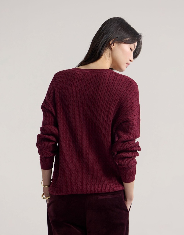 Oxford - Drew Cable V-Neck Knit