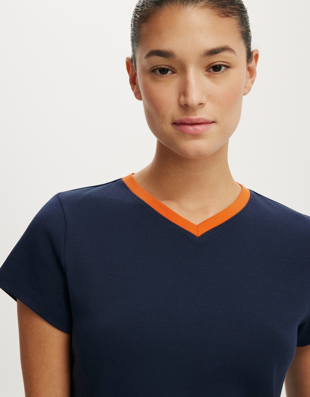 Cotton On - 90S Baby V Neck Tee