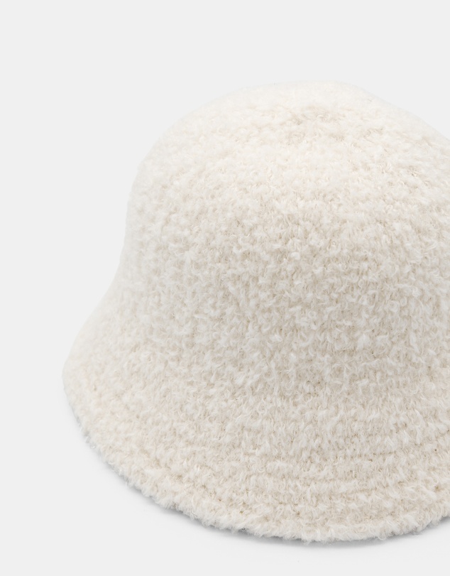 Morgan & Taylor - Montana Teddy Cloche Hat in White Cream