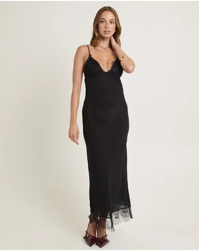 Alice In The Eve - Blair Lace Tie Back Maxi Dress